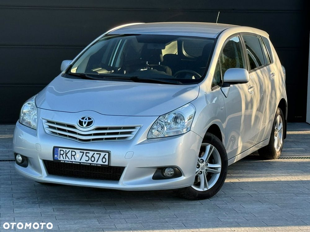 Toyota Verso 1.8 Sol - 4