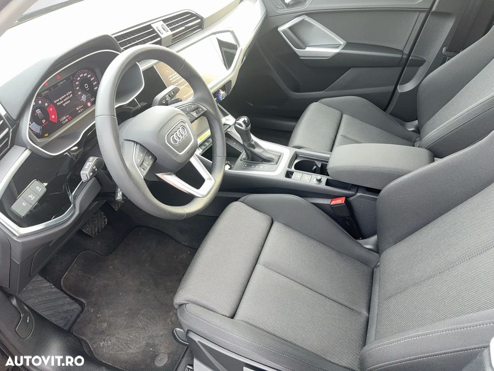 Audi Q3 1.5 35 TFSI S tronic Advanced - 9