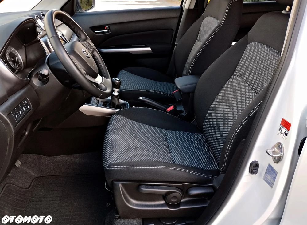 Suzuki Vitara - 17