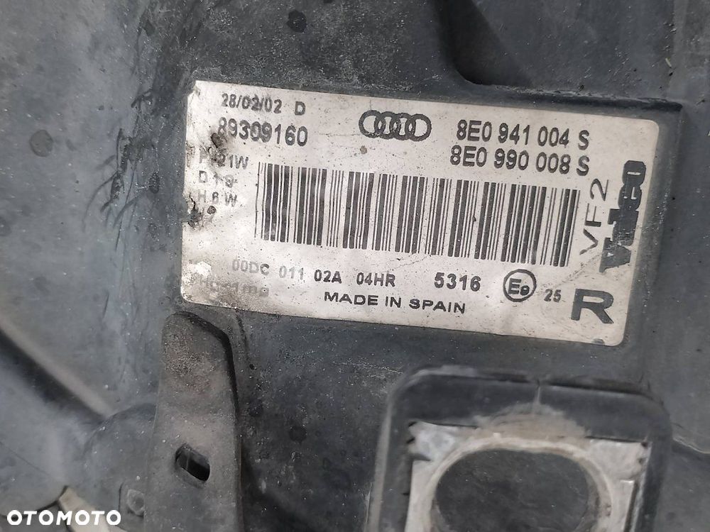 LAMPA PRZÓD PRAWA XENON AUDI A4 B6 89309160      8E0941004S - 10