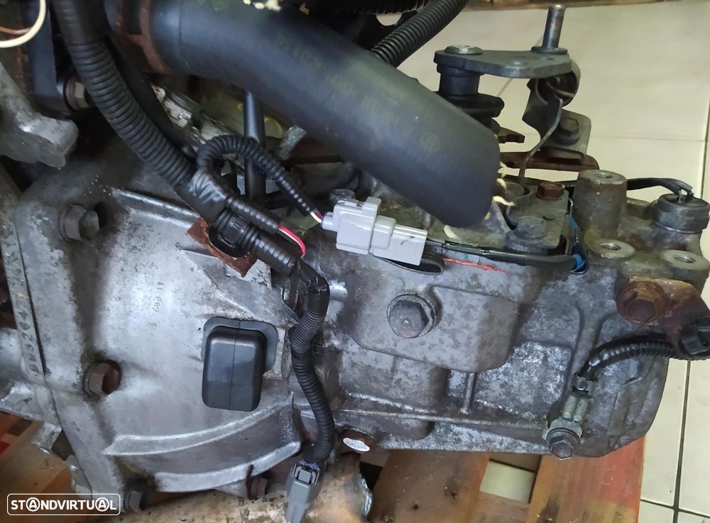 Motor Toyota Aygo - Yaris 1.0i 68cv 1KR caixa velocidades  Telf 933 023 959 - 8