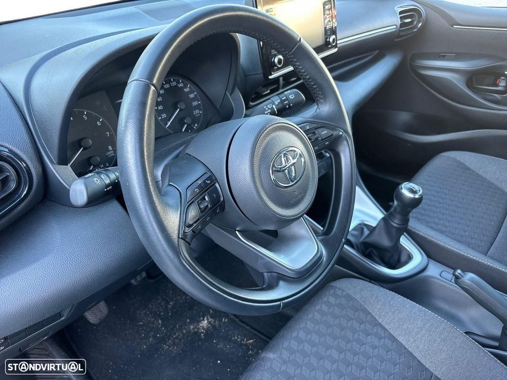 Toyota Yaris 1.0 VVT-i Comfort Plus - 6