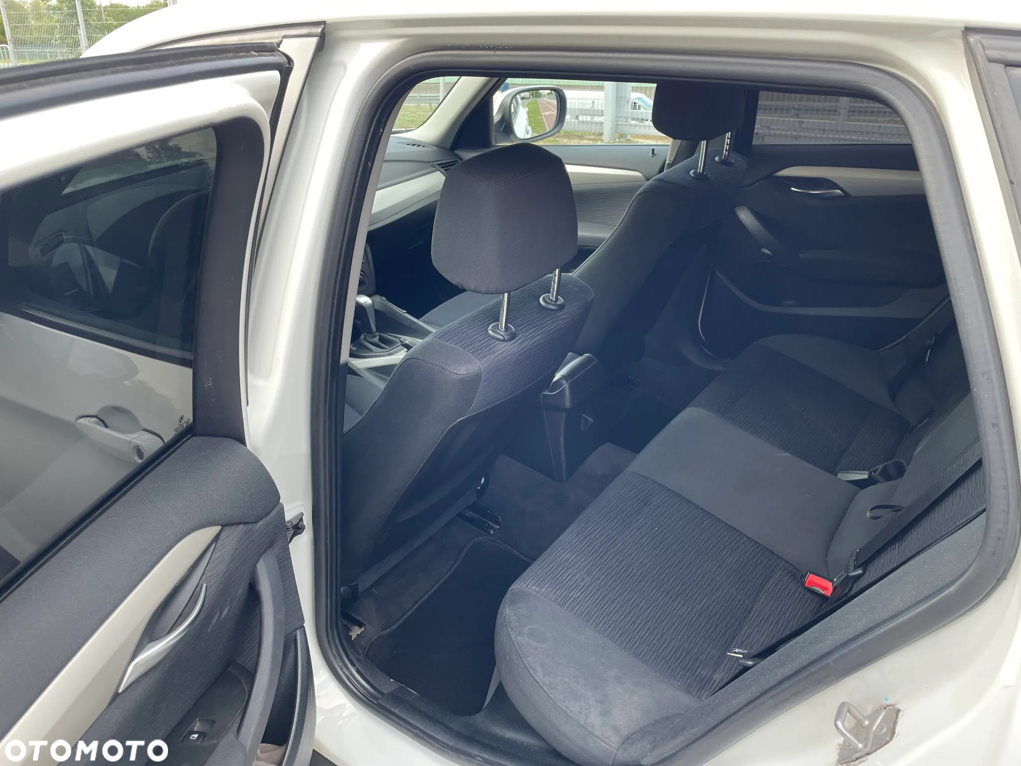 BMW X1 sDrive18d - 10
