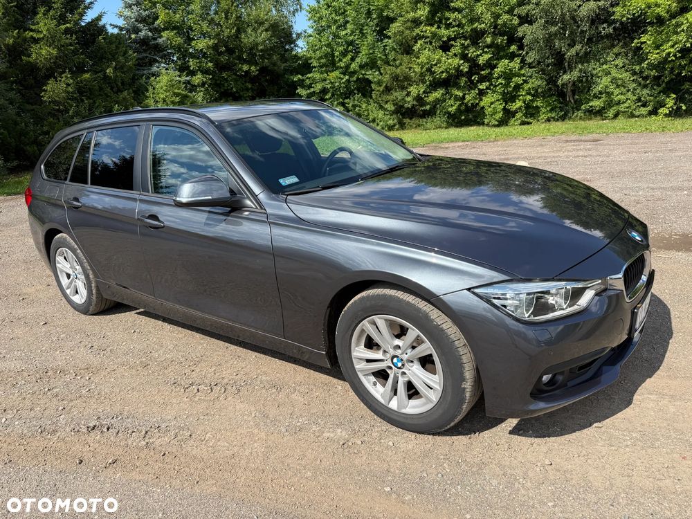 BMW Seria 3 320d xDrive Luxury Line - 9