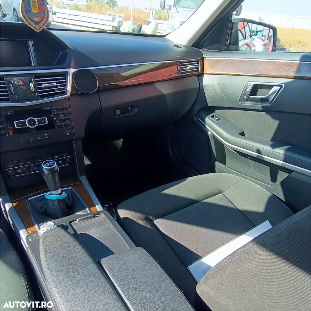 Mercedes-Benz E 250 CDI - 13