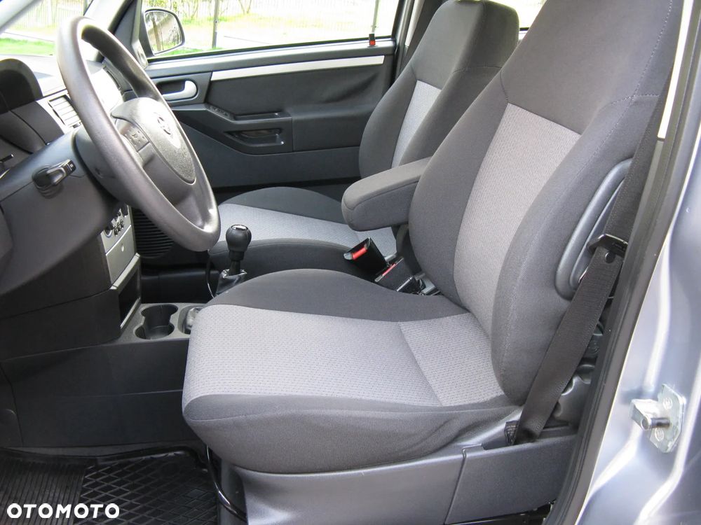 Opel Meriva 1.4 Cosmo - 17