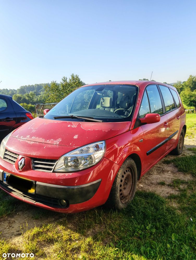 Renault Scenic - 1