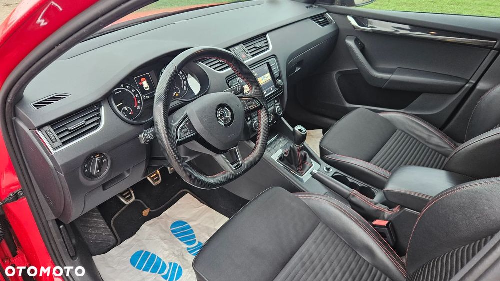 Skoda Octavia 2.0 TDI (Green tec) RS - 10