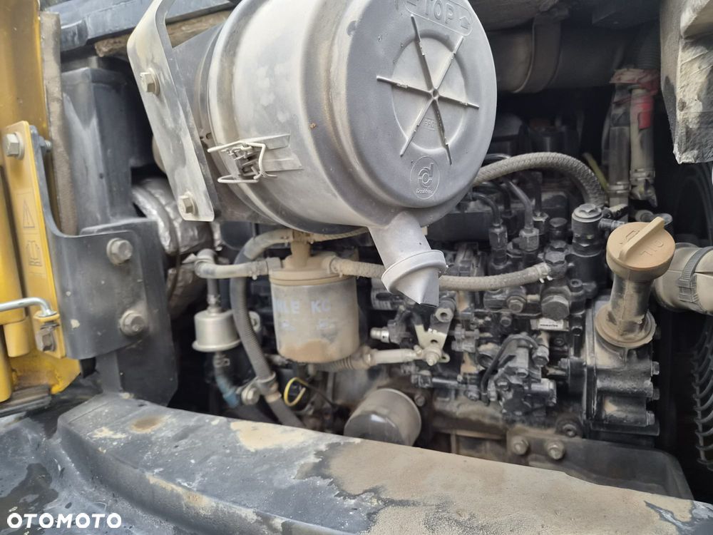 Komatsu PC55 MR - 4