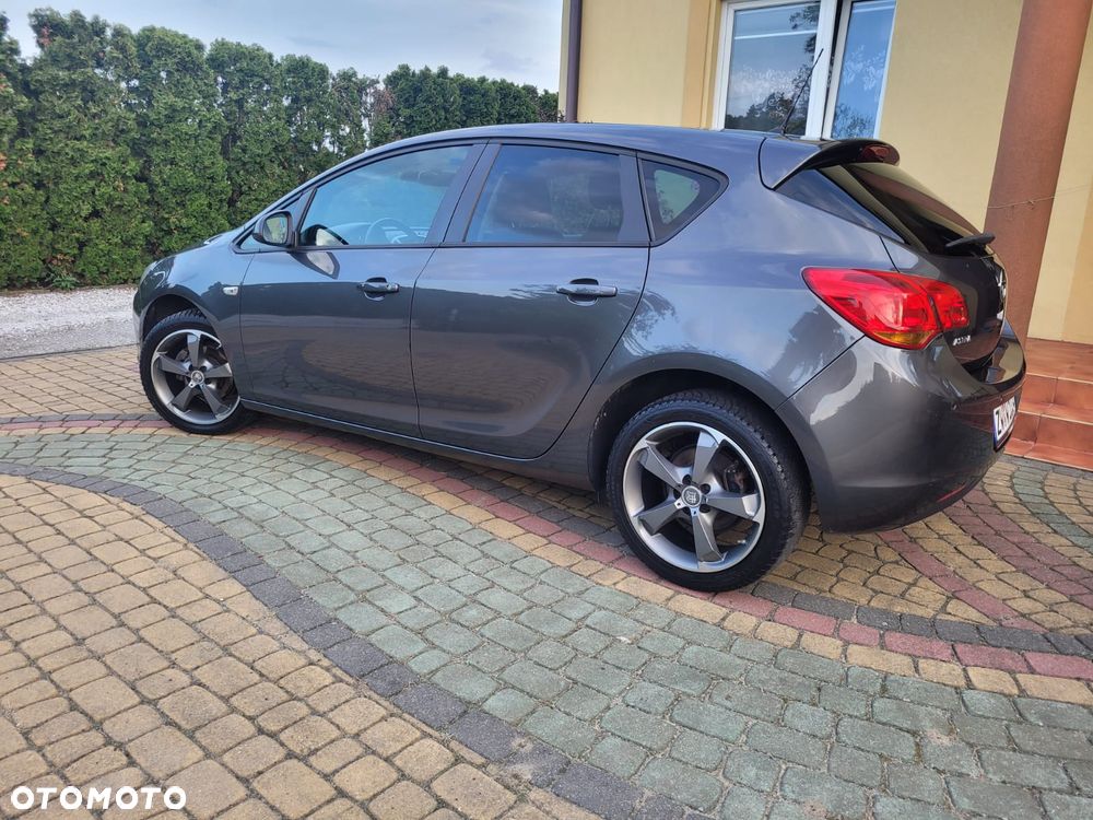 Opel Astra - 3