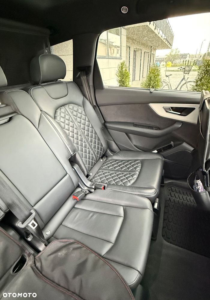 Audi Q7 50 TDI mHEV Quattro S Line Tiptr - 6