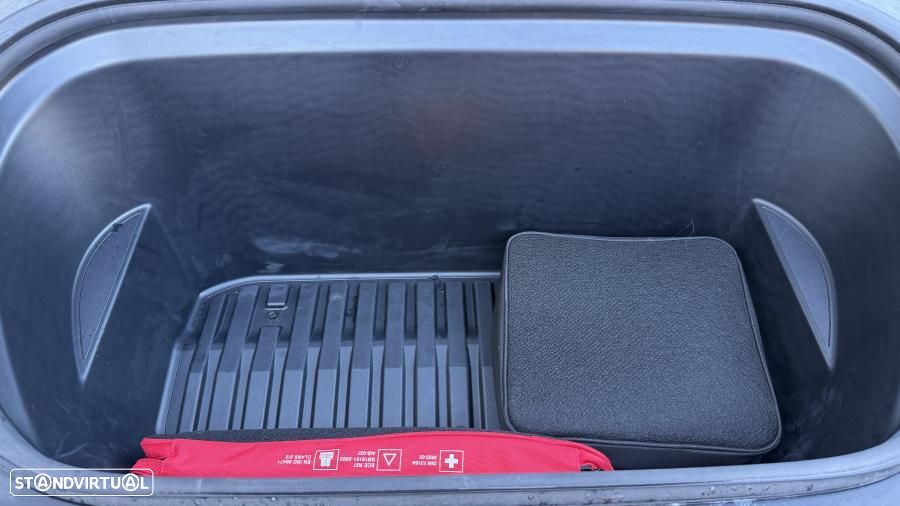 Tesla Model Y Tração Traseira - 6