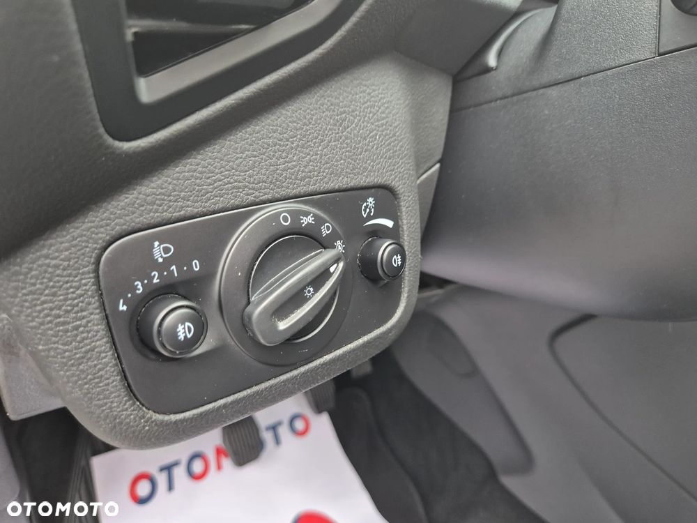 Ford C-MAX 1.0 EcoBoost Start-Stopp-System Business Edition - 33