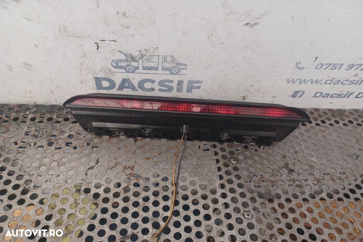 Lampa stop aditionala Subaru Forester 1 (facelift)  [din 2000 pana  2002] seria Crossover 2.0 AT (1 - 2