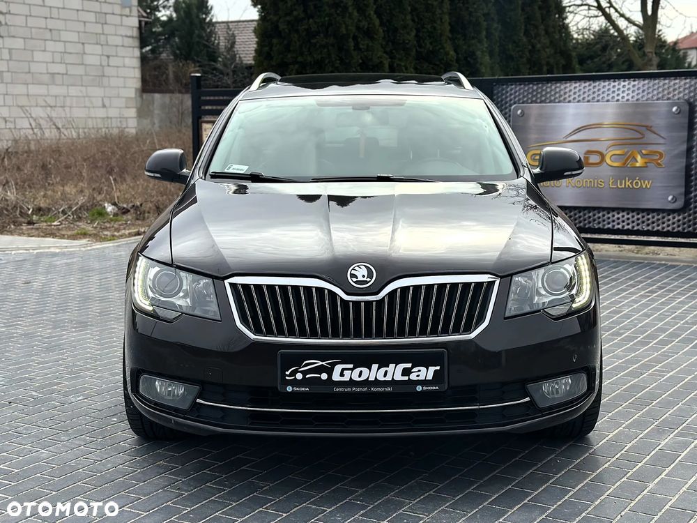 Skoda Superb 2.0 TDI Active DSG - 2