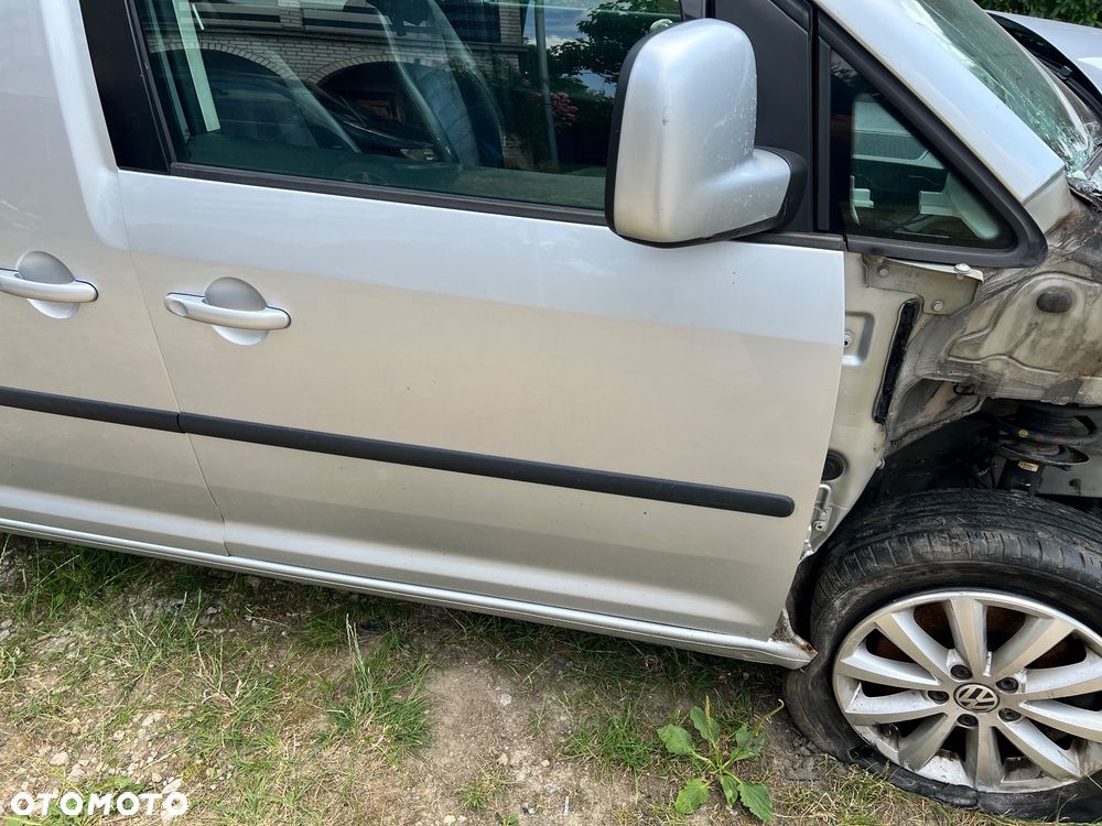 Volkswagen Caddy 1.6 (7-Si.) DSG Edition 30 - 16