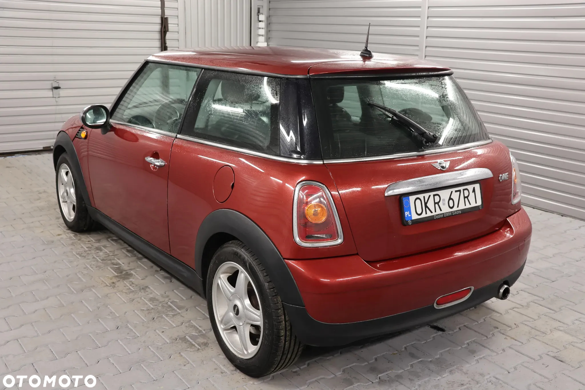 MINI ONE Standard - 4
