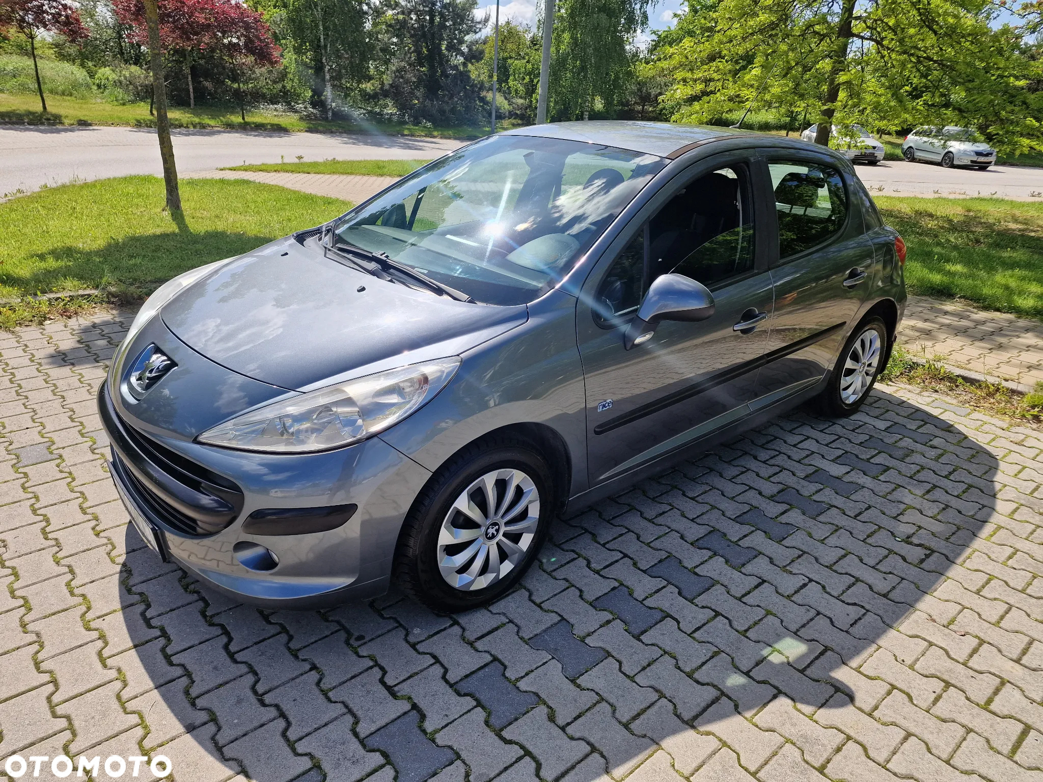 Peugeot 207 1.4 Trendy - 2