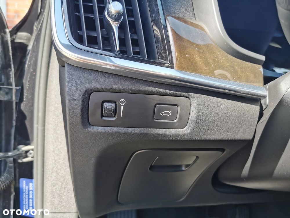 Volvo S90 T5 Momentum - 13
