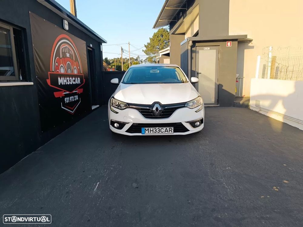 Renault Mégane 1.5 Blue dCi Intens - 1