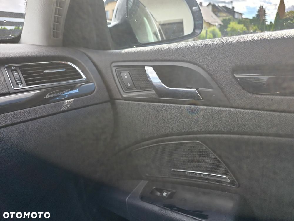 Skoda Superb 2.0 TDI 4x4 L&K DSG - 19