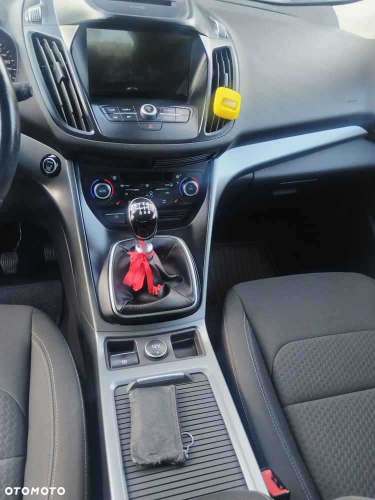 Ford Kuga 2.0 TDCi AWD Titanium - 13