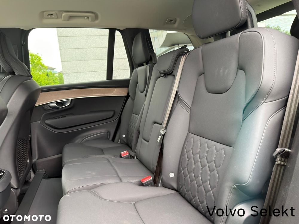 Volvo XC 90 - 40