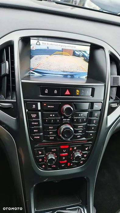Opel Astra 1.4 Turbo Cosmo - 38