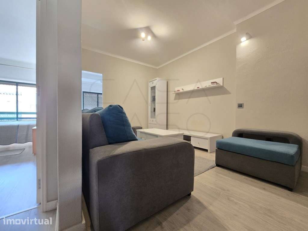 Apartamento de 2+1 assoalhadas - Arrendamento - Grande imagem: 4/12