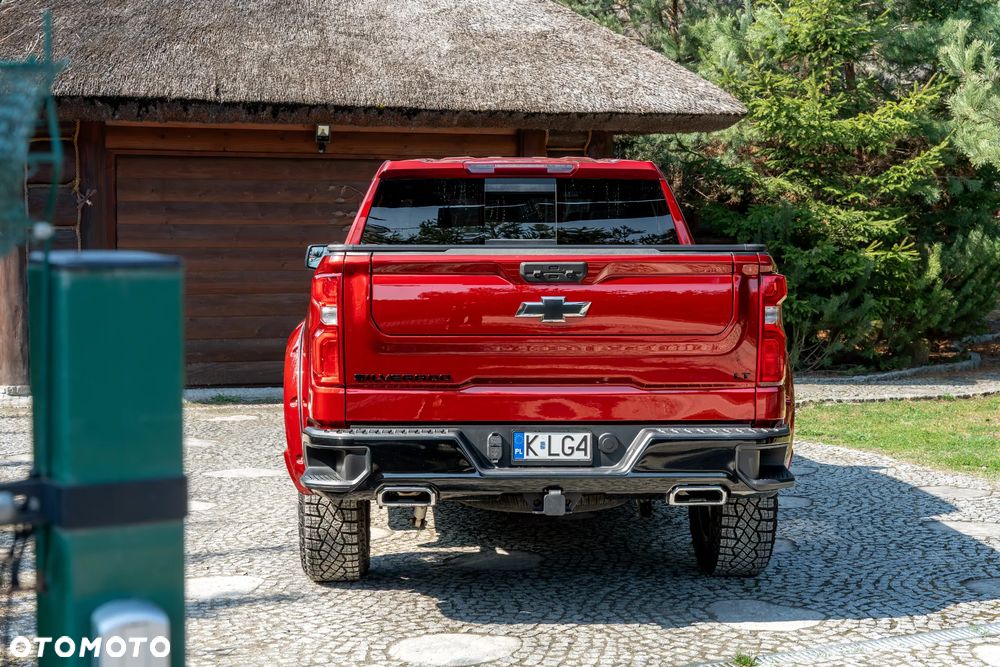 Chevrolet Silverado - 7