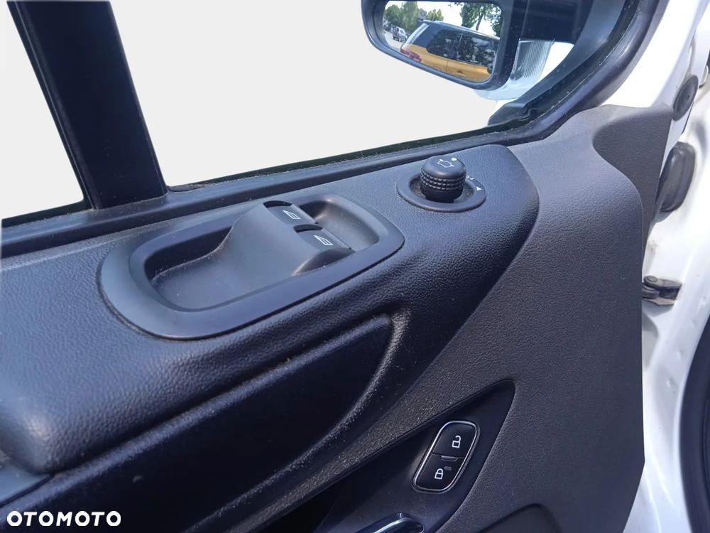 Ford Transit Custom - 24