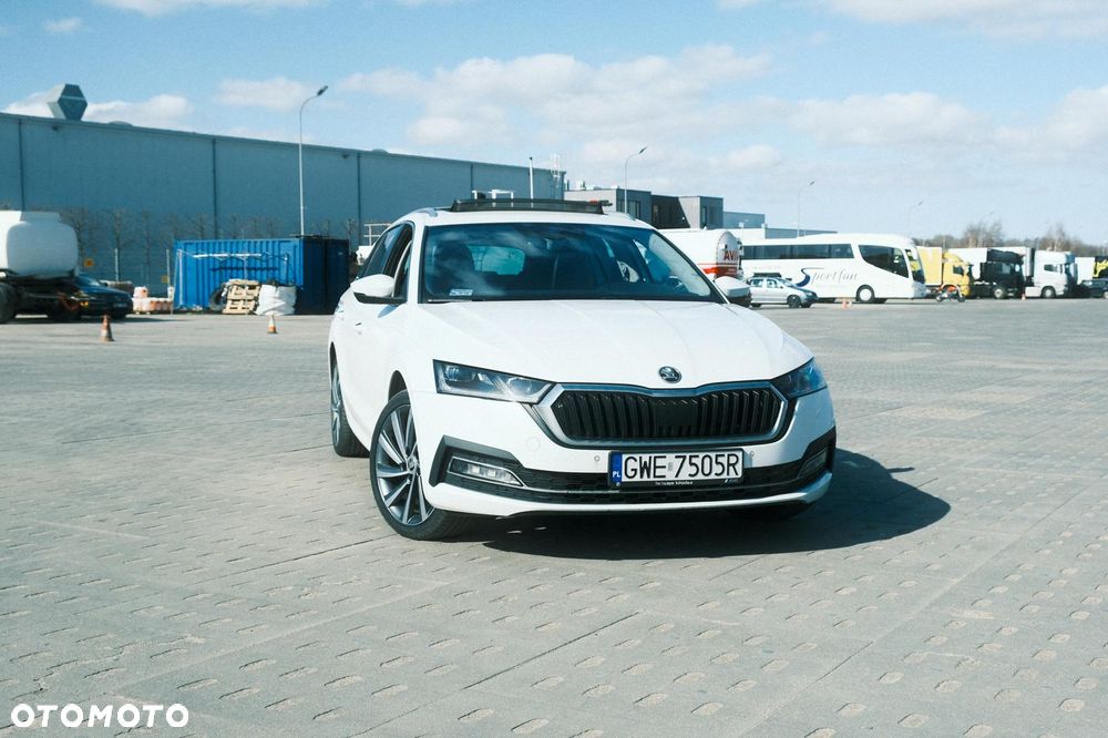 Skoda Octavia 2.0 TDI Style DSG - 2