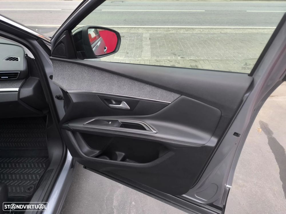 Peugeot 3008 BlueHDi 120 EAT6 Stop & Start Allure - 26