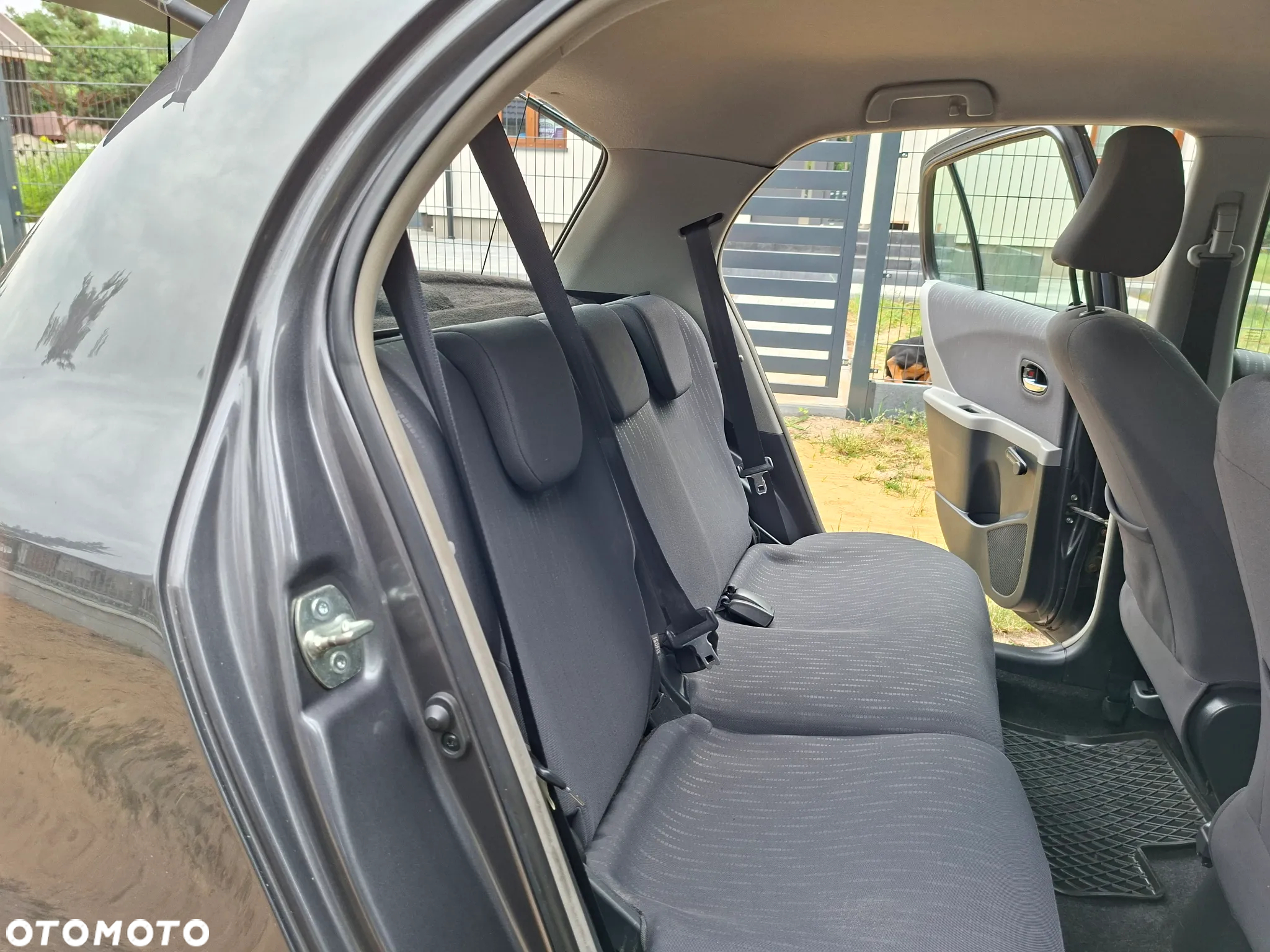 Toyota Yaris 1.33 Sol - 17