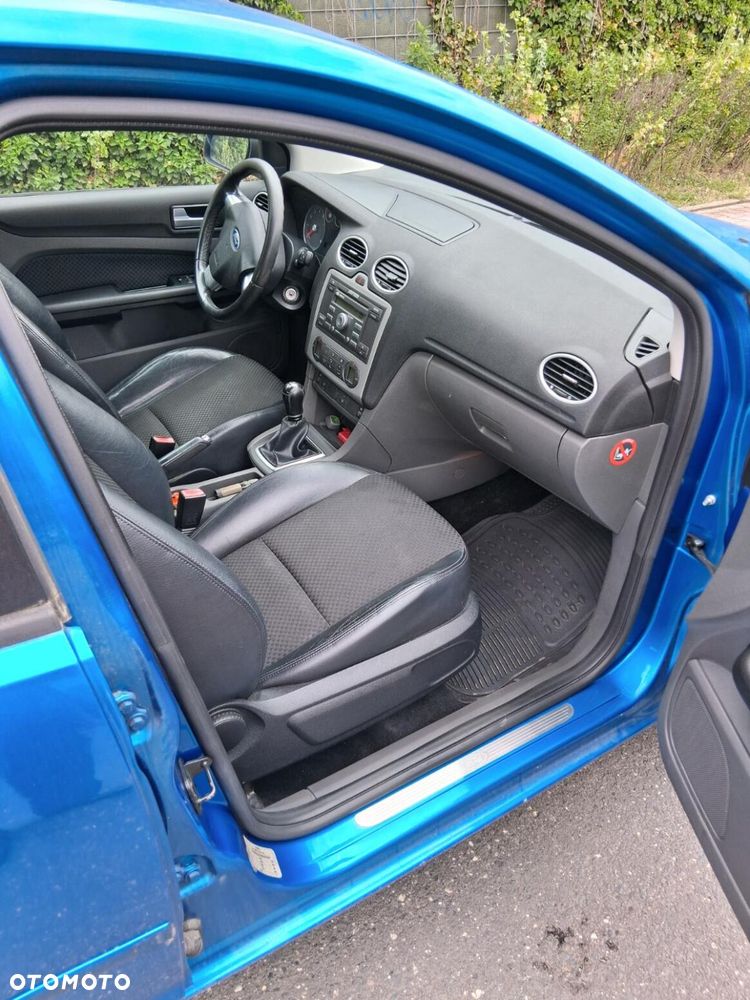 Ford Focus - 9