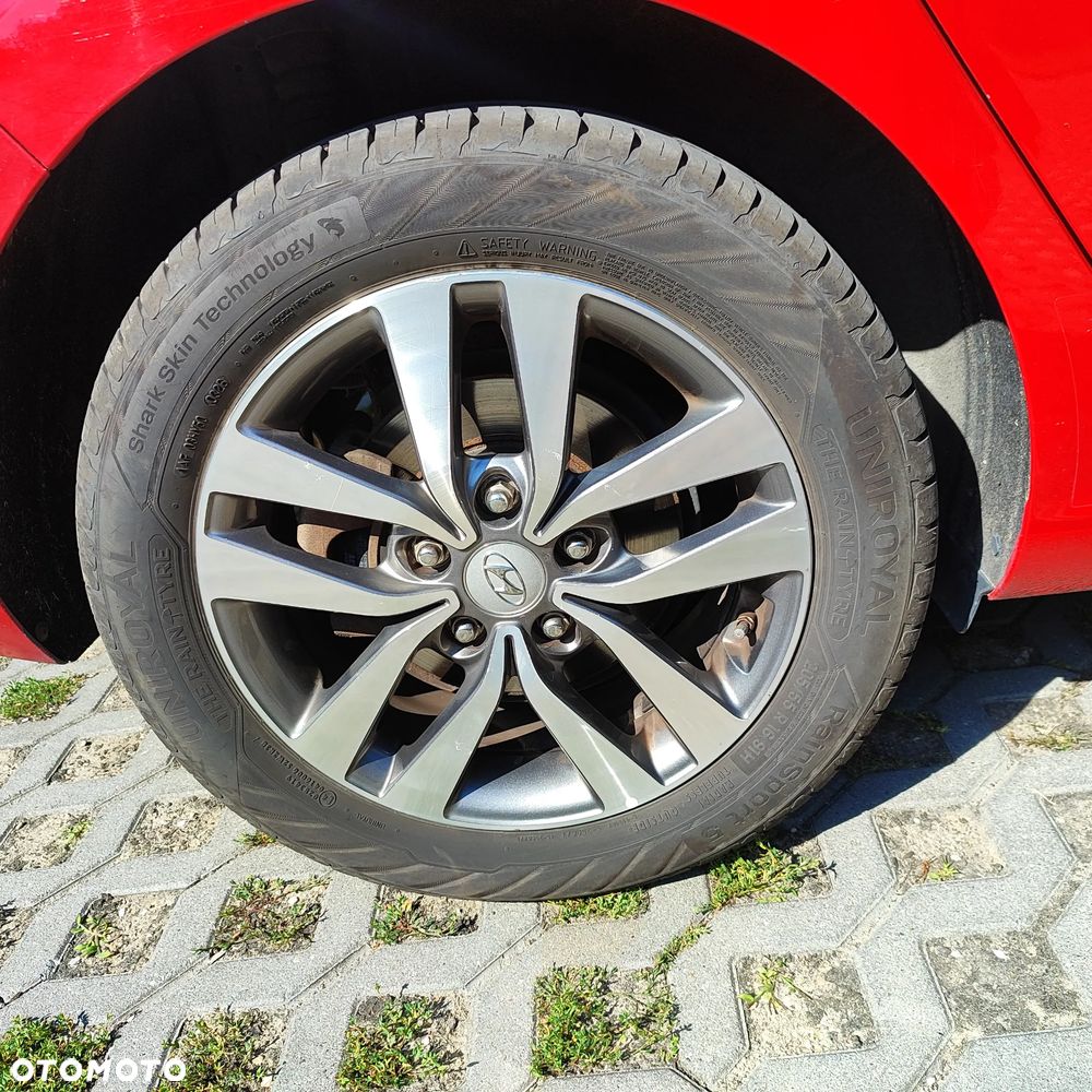 Hyundai i30 1.4 Premiere Comfort - 28