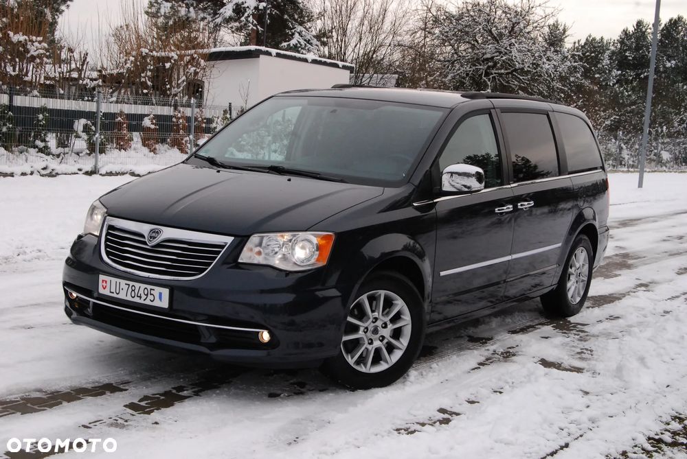 Lancia Voyager 3.6 Platinum - 5