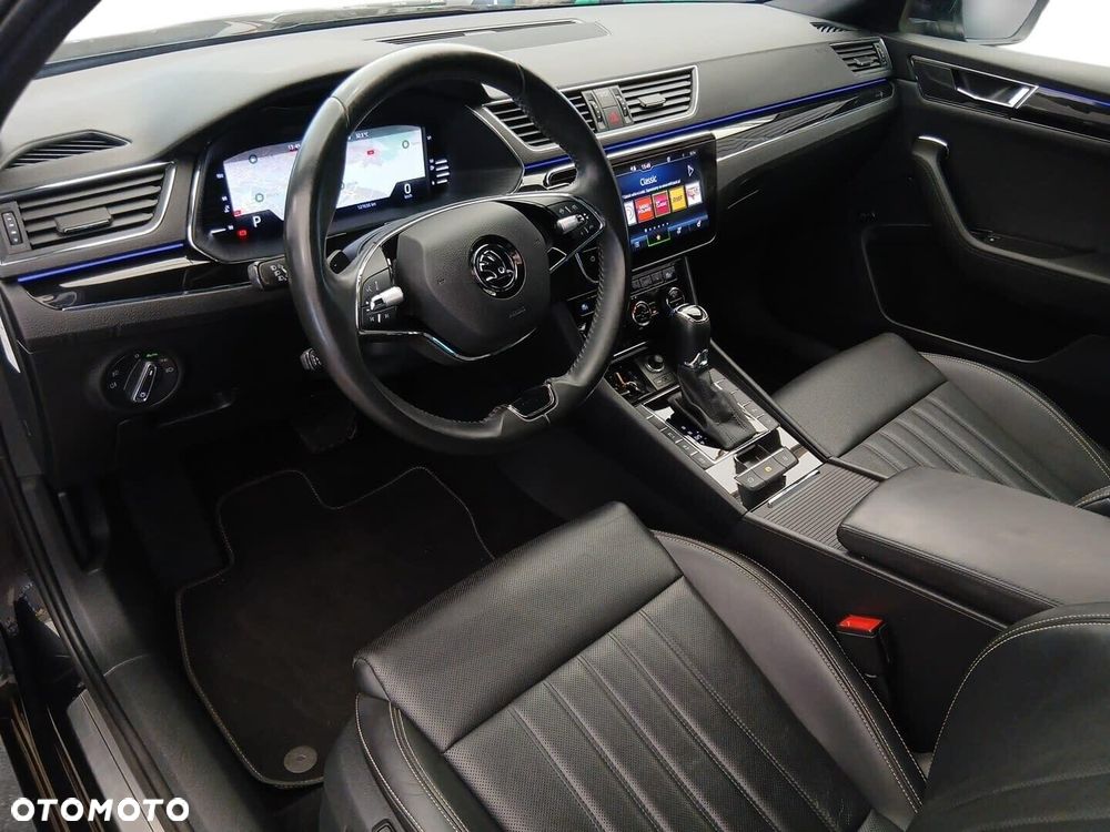 Skoda Superb 2.0 TDI SCR L&K DSG - 14