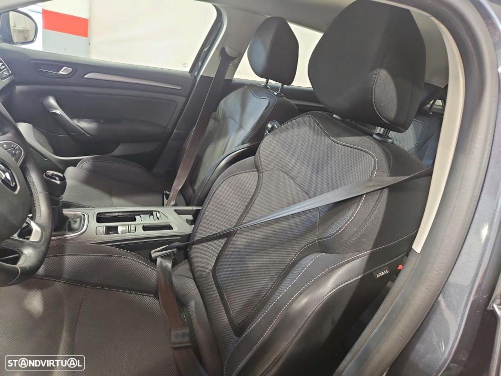 Renault Mégane 1.5 Blue dCi Equilibre - 5