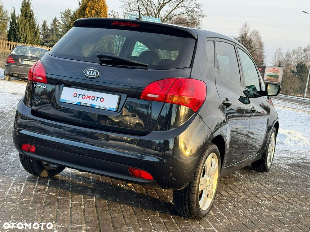 Kia Venga 1.6 CVVT Dream Team Edition - 4