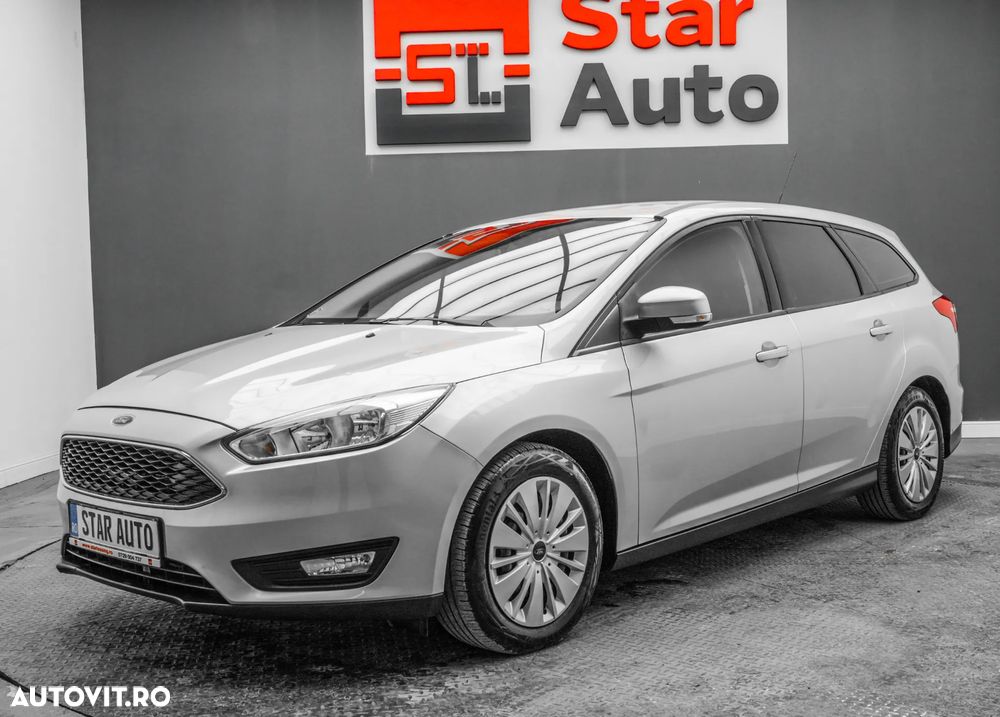Ford Focus 1.6 TI-VCT Powershift Titanium - 1