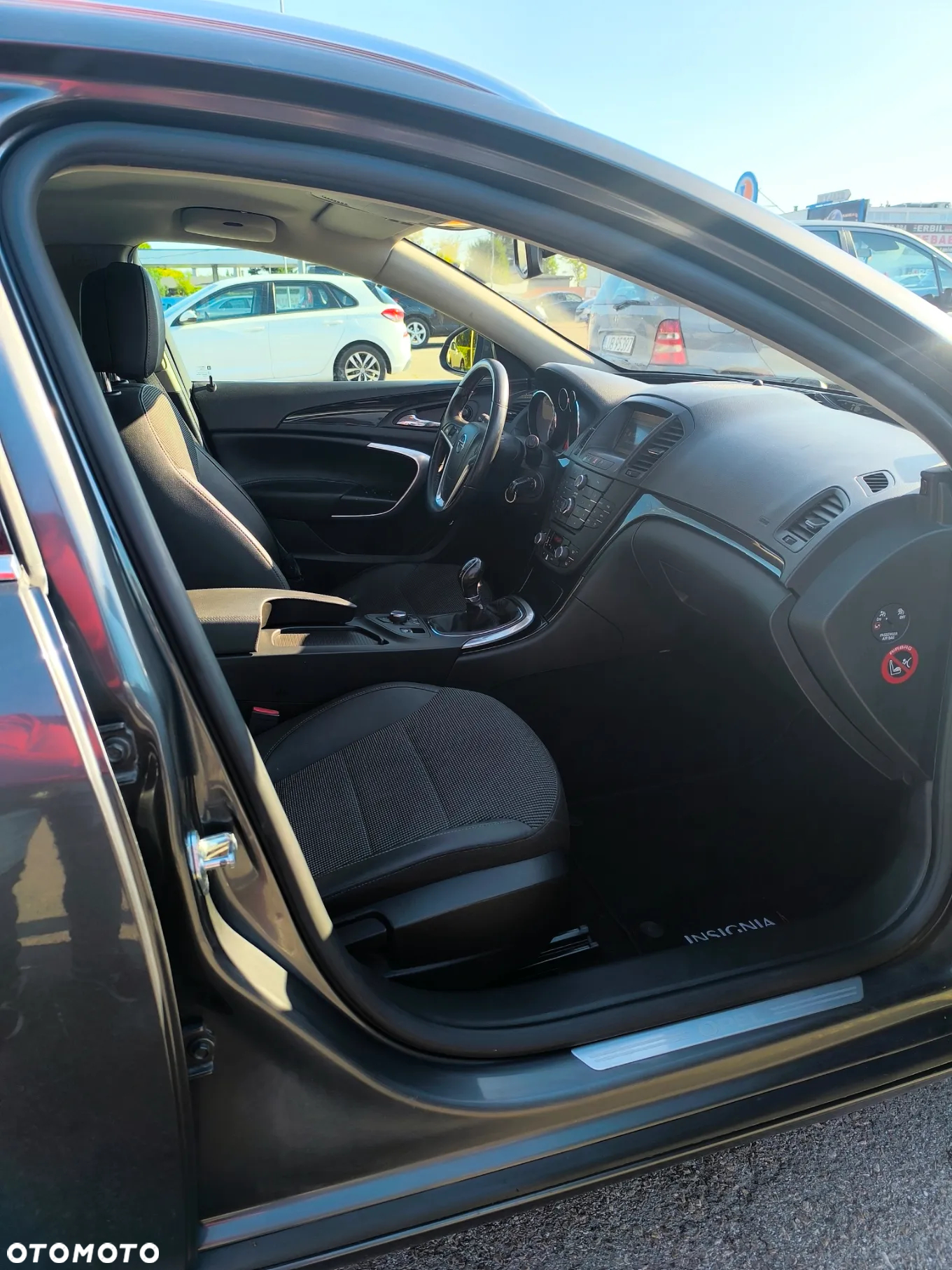 Opel Insignia 2.0 CDTI - 9