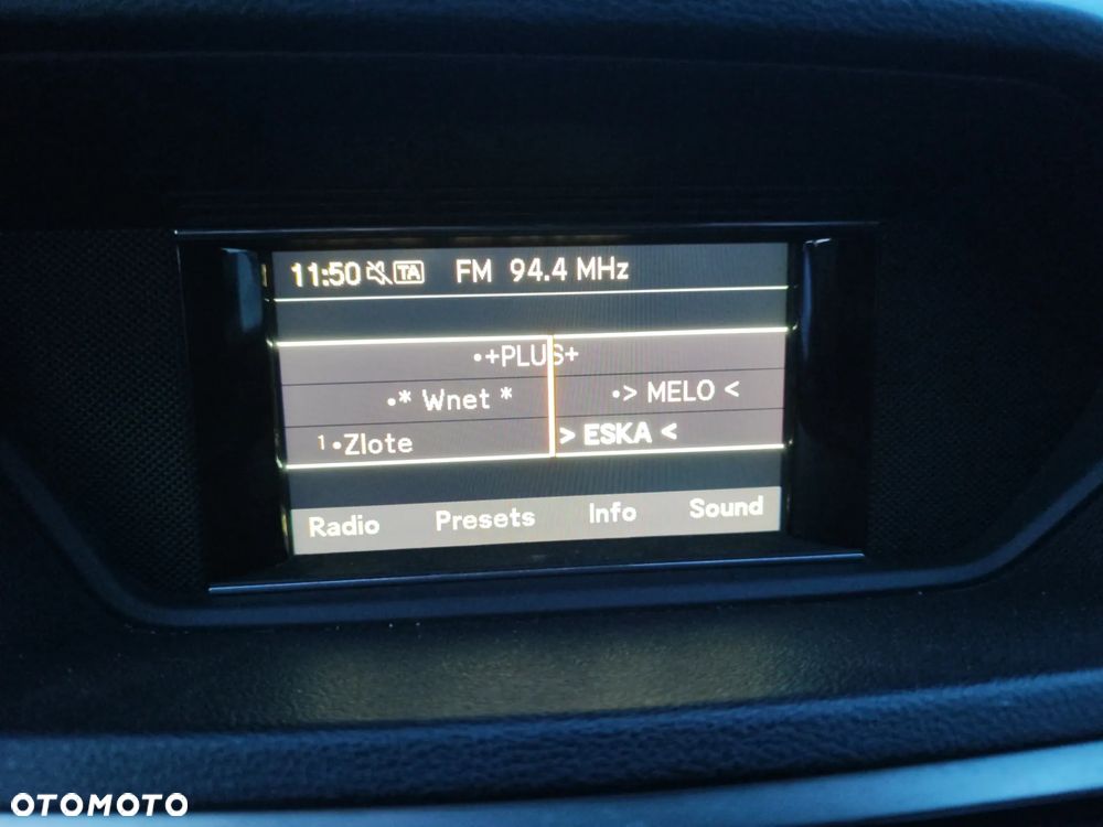Mercedes W212 W207 radio CD oryginał A2129004910 + ekran wyświetlacz VDO A2129004900 komplet do MERCEDES w212 E-klasa 09- - 17