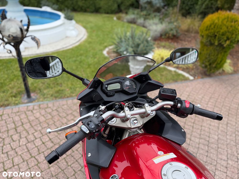 Yamaha XJ - 37