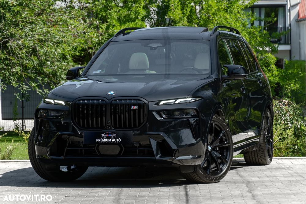 BMW X7 M60i xDrive AT MHEV