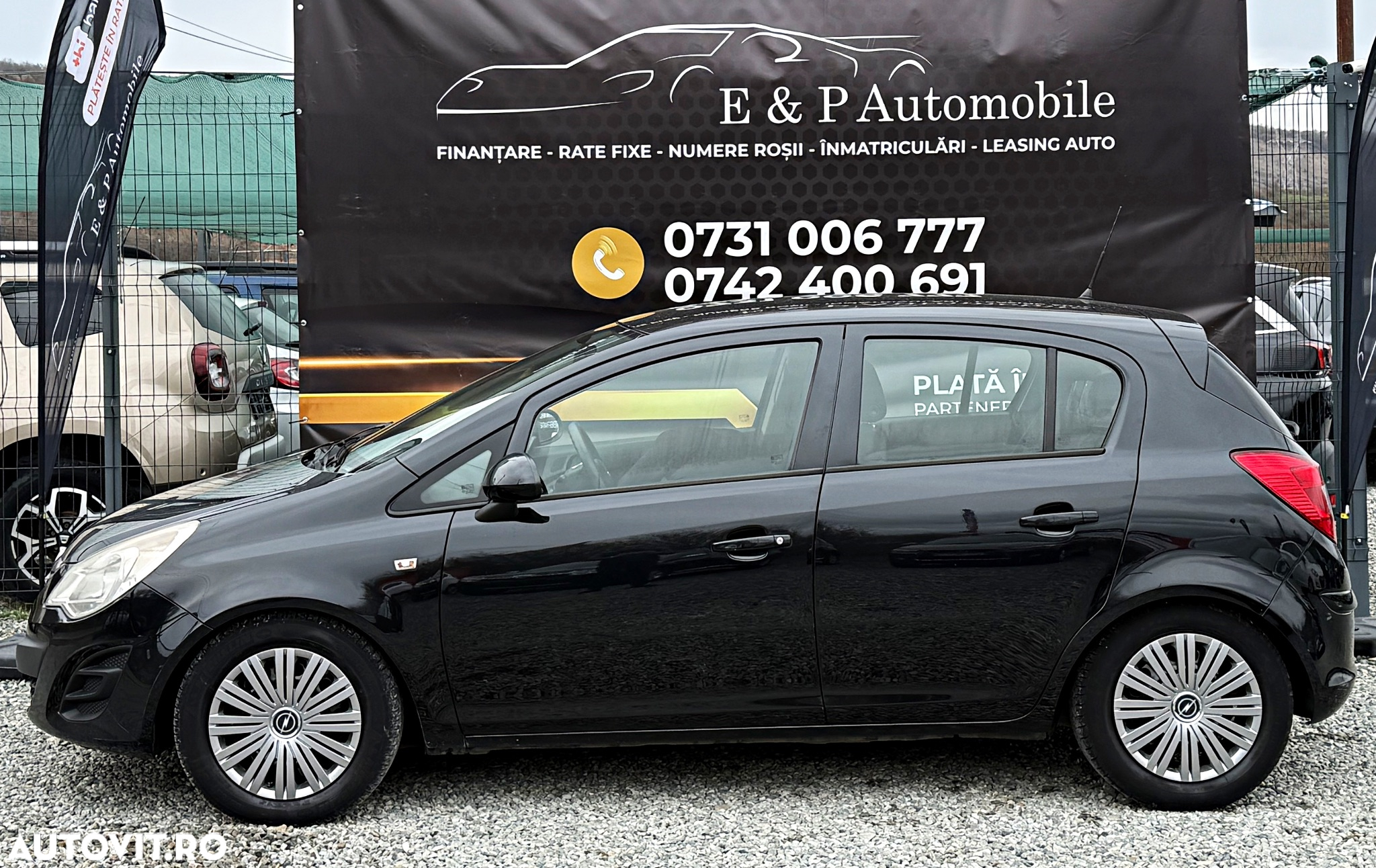 Opel Corsa 1.3 CDTI DPF Cosmo - 2