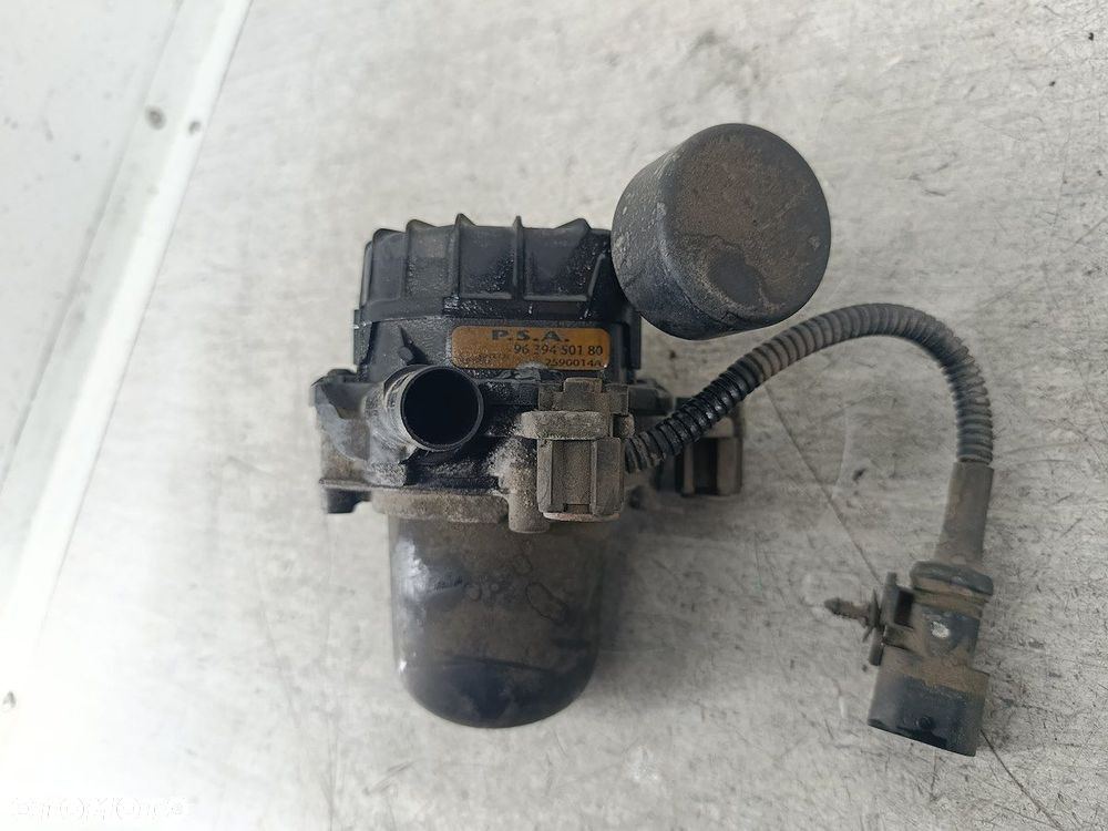 POMPA POWIETRZA WTÓRNEGO PEUGEOT 307 SW 9639450180 PSA 2.2 16V - 1