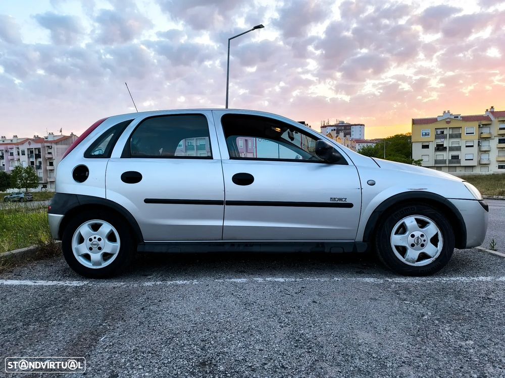 Opel Corsa 1.7 DTi 16V Elegance - 4