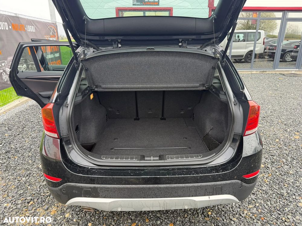 BMW X1 sDrive18d - 18