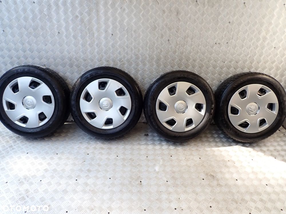 KOŁA FELGI STALOWE SKODA Z KOŁPAKAMI 6JX15  ET 38  5X100  6R0601027R/AE  Z OPONAMI  ZIMA TRISTAR  185/65/15 - 1